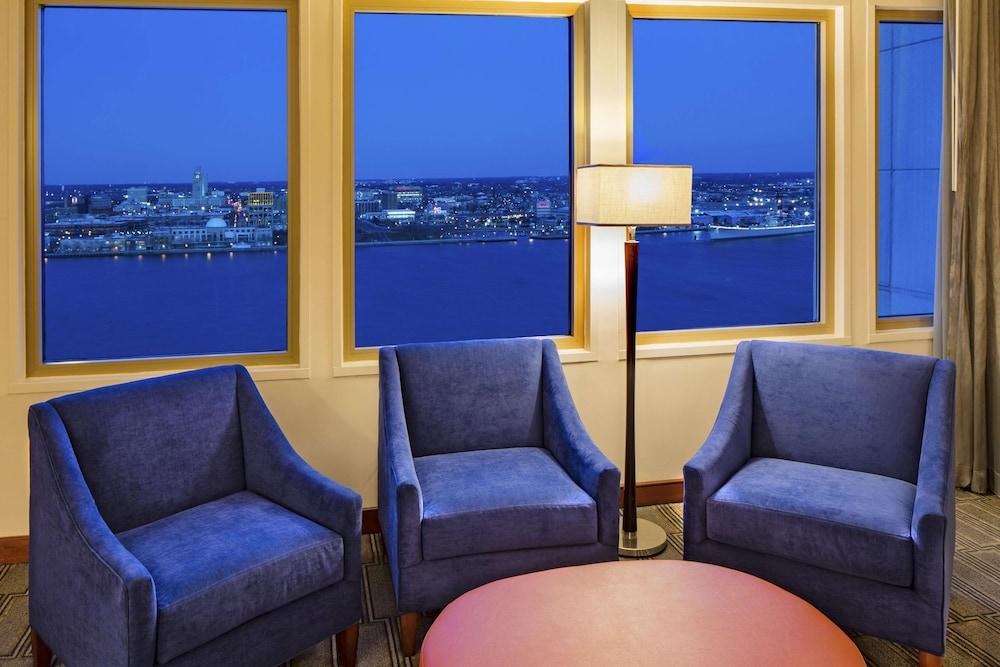 HILTON PHILADELPHIA AT PENN'S LANDING photo 4
