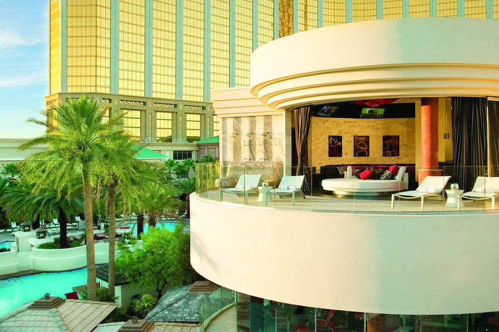 MANDALAY BAY HOTEL & CASINO