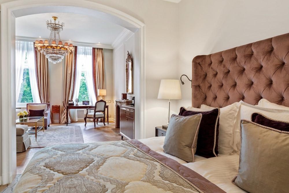 Fairmont Vier Jahreszeiten photo 3