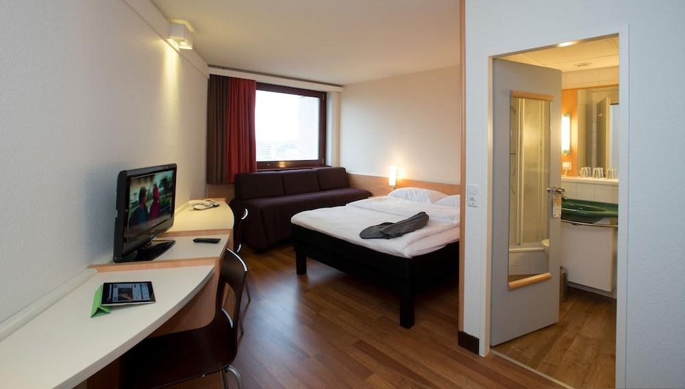 Ibis Wien Mariahilf photo 2