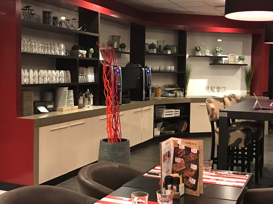 IBIS STYLES BORDEAUX MERIADECK photo 4