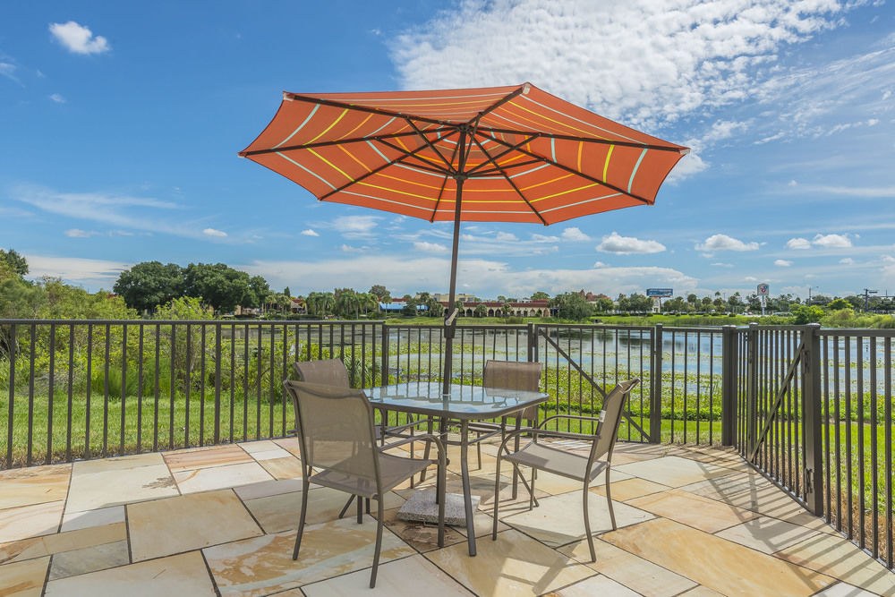 QUALITY INN SUITES KISSIMMEE BY THE LAKE