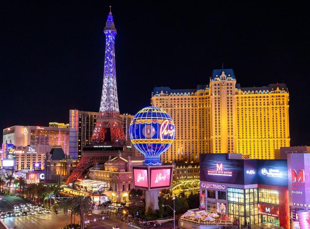 Paris Las Vegas photo 2