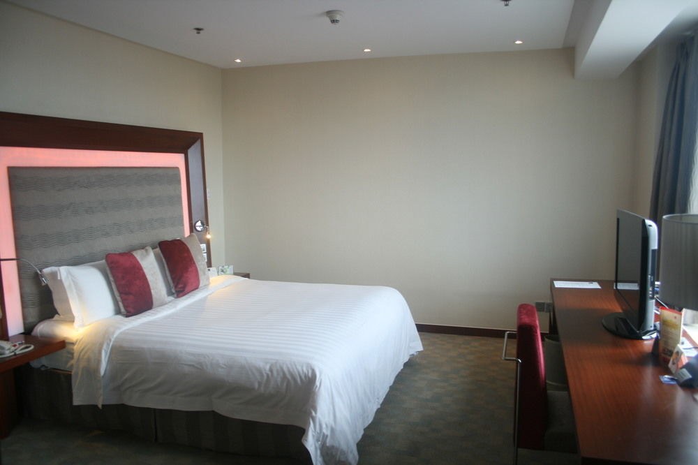 Novotel Shanghai Atlantis photo 1