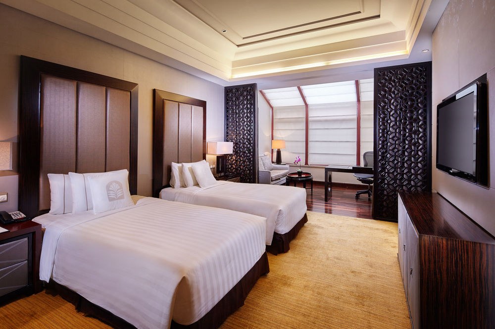 PAN PACIFIC