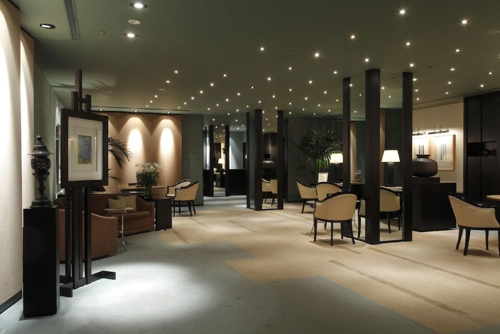PARK HYATT photo 3