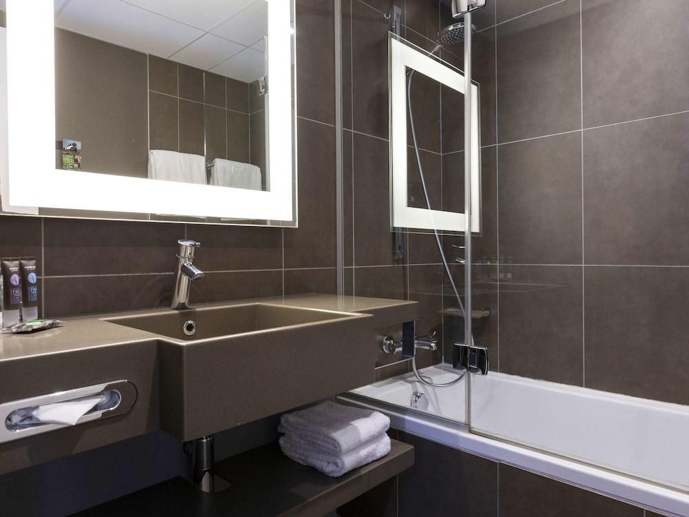 Novotel Annecy Centre photo 3