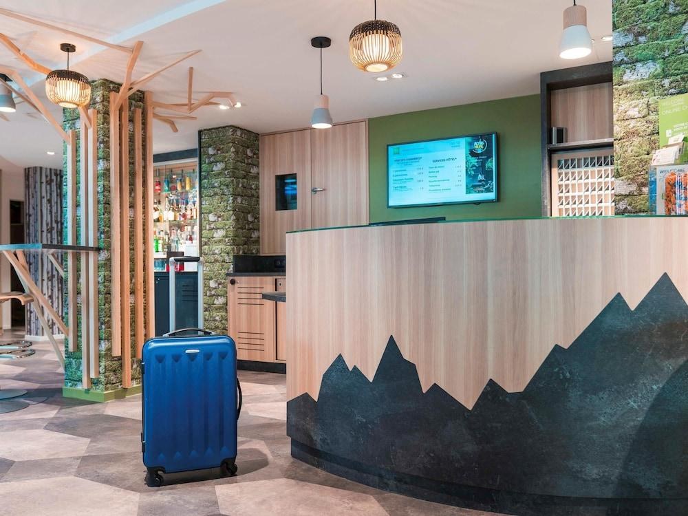 Ibis Styles Annecy Gare Centre photo 3
