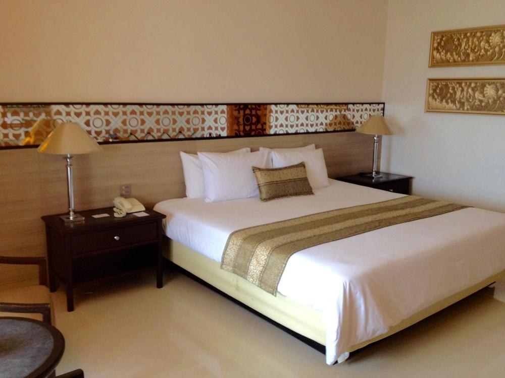 INDRA REGENT photo 4
