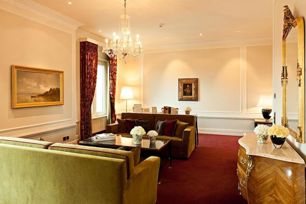 Bellevue Palace photo 4
