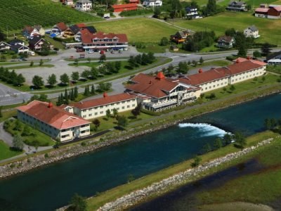 Loenfjord photo 1