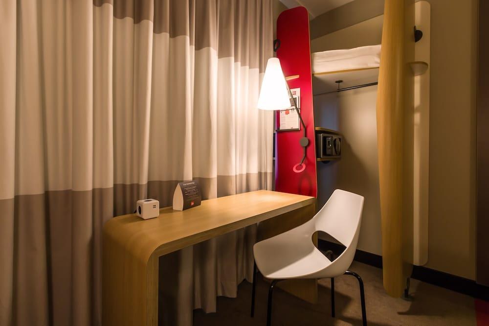 Ibis Amsterdam City West photo 4