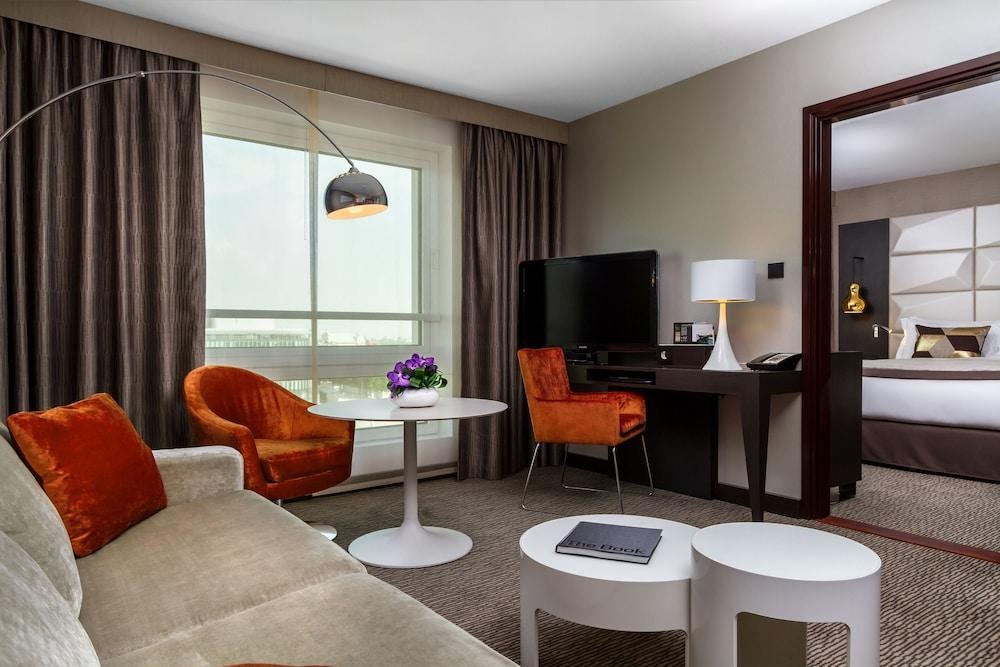 Sofitel Warsaw Victoria photo 2
