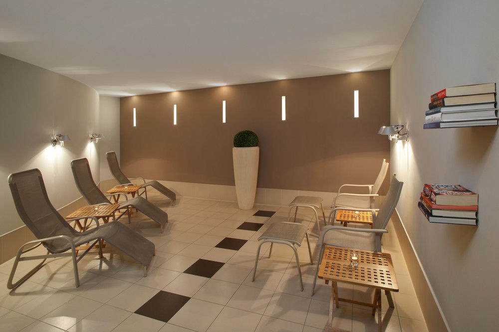 Polonia Palace photo 1