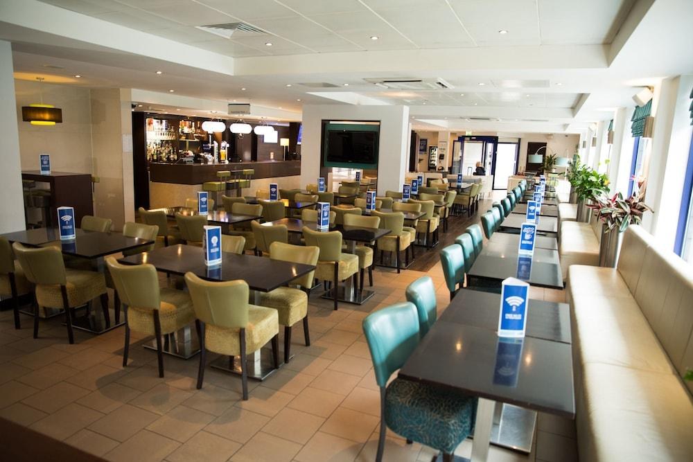 HOLIDAY INN EXPRESS LONDON STRATFORD photo 4