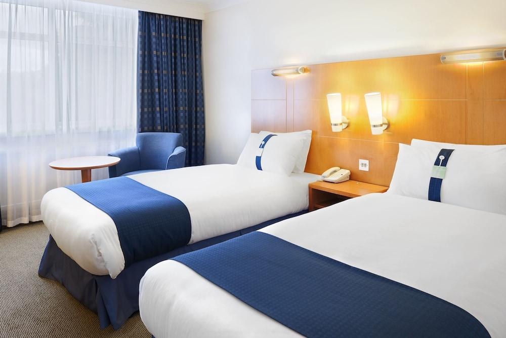 HOLIDAY INN YORK photo 3