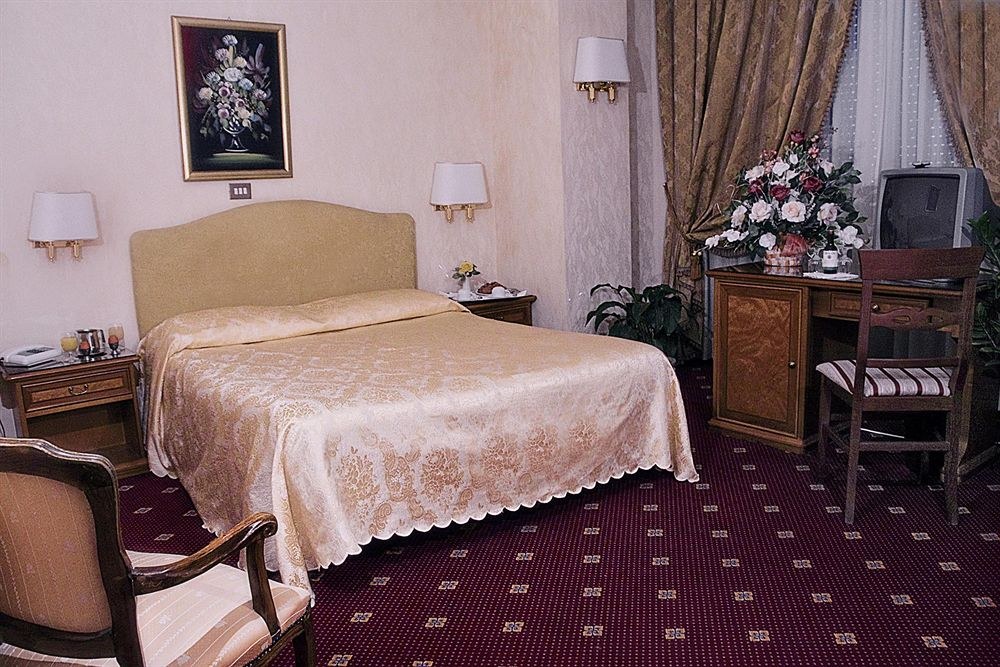 The Cross Hotel photo 2