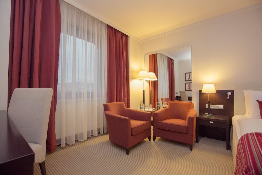 CROWNE PLAZA BRATISLAVA photo 2