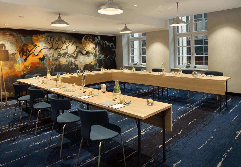 RENAISSANCE HAMBURG HOTEL photo 4