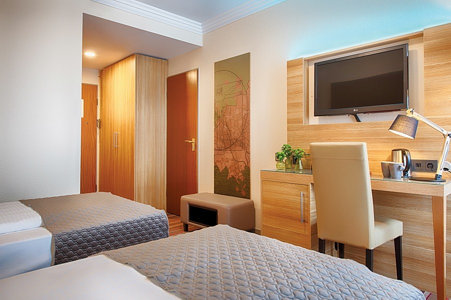 LEONARDO HOTEL HAMBURG-STILLHORN photo 2