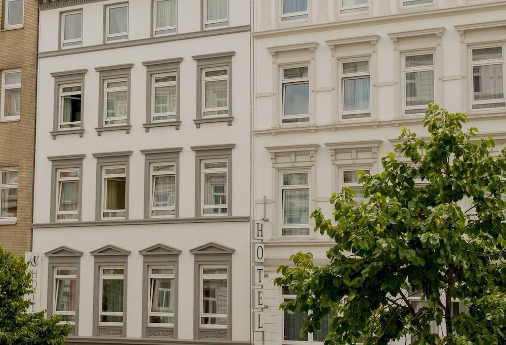 RESIDENCE AM HAUPTBAHNHOF photo 2