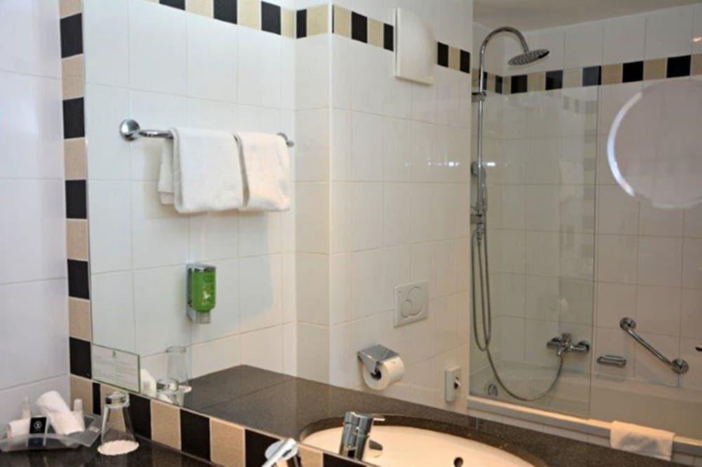 Holiday Inn Salzburg City photo 3