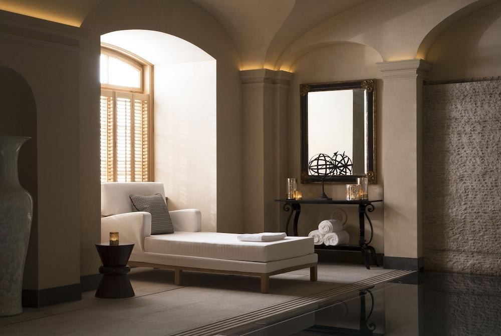 Four Seasons Prague photo 2