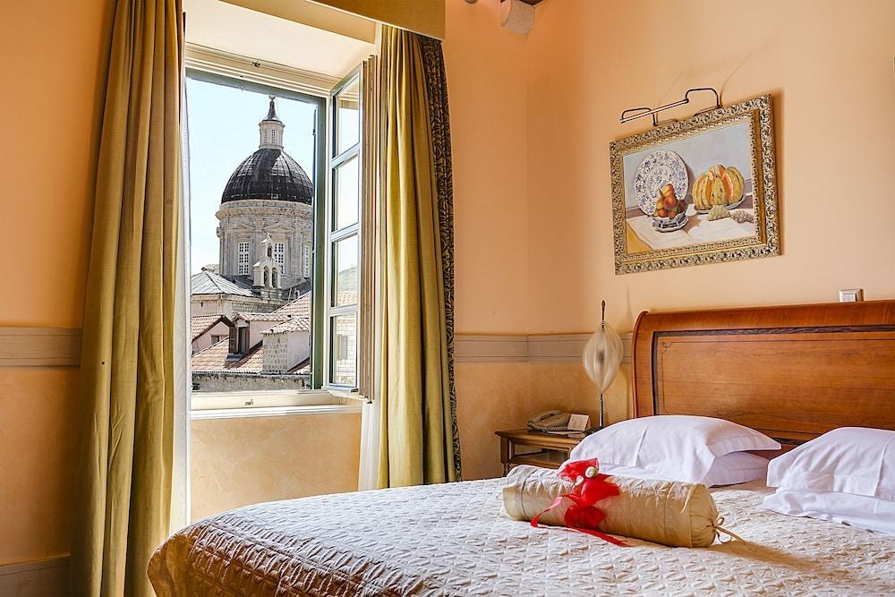 The Pucic Palace photo 3