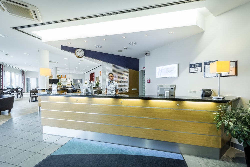 HOLIDAY INN EXPRESS MULHEIM