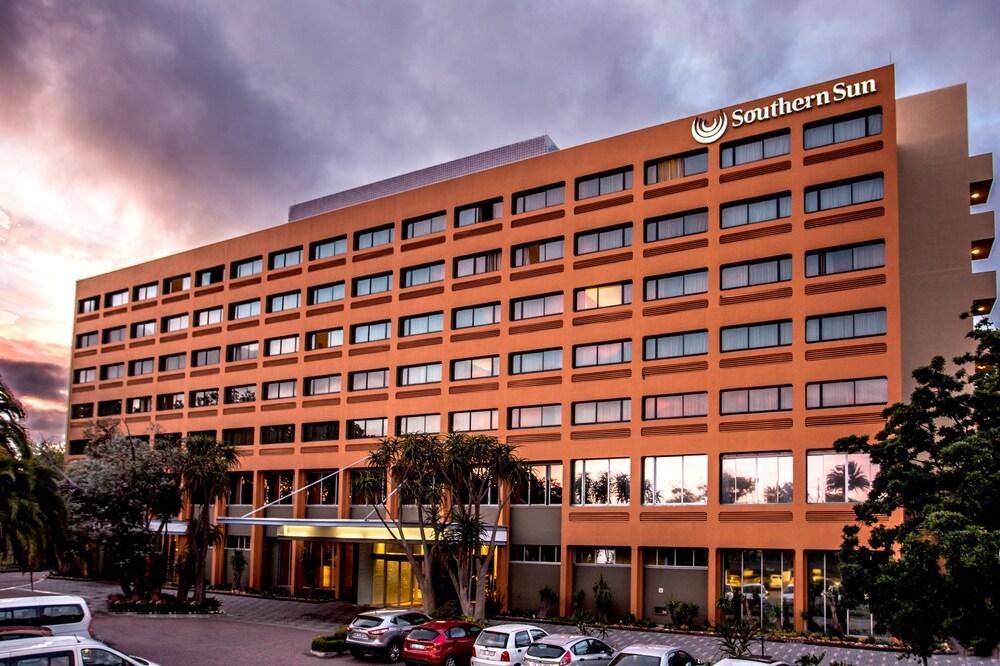 SOUTHERN SUN NEWLANDS photo 3