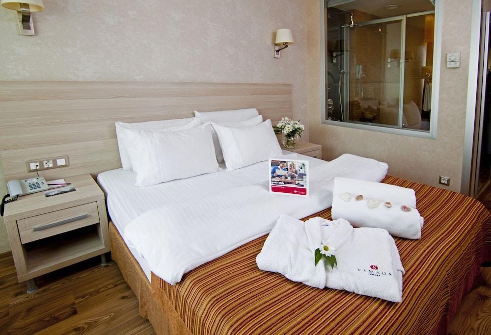 Ramada by Wyndham Ankara photo 2