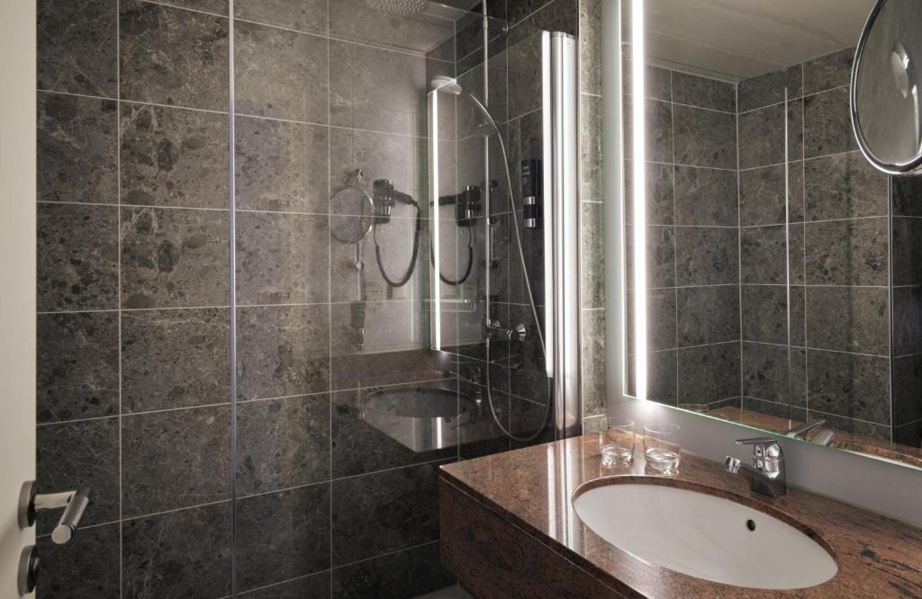 LEONARDO ROYAL HOTEL DUSSELDORF KONIGSALLEE photo 3