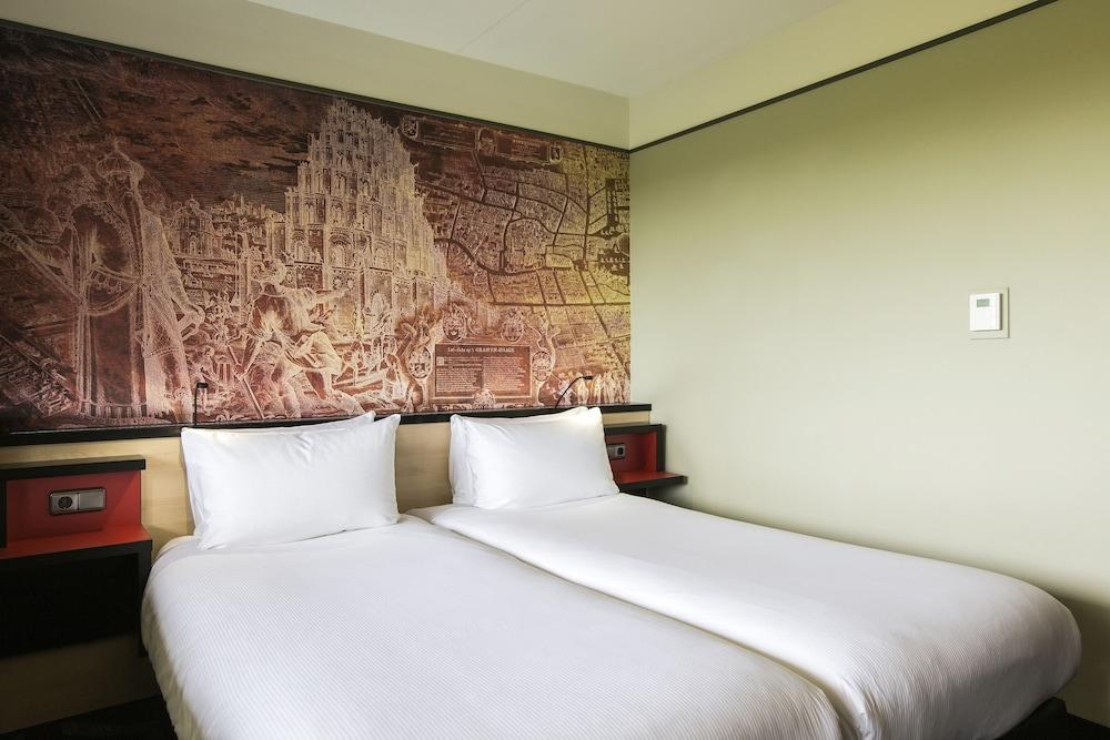 Babylon Hotel Den Haag photo 4