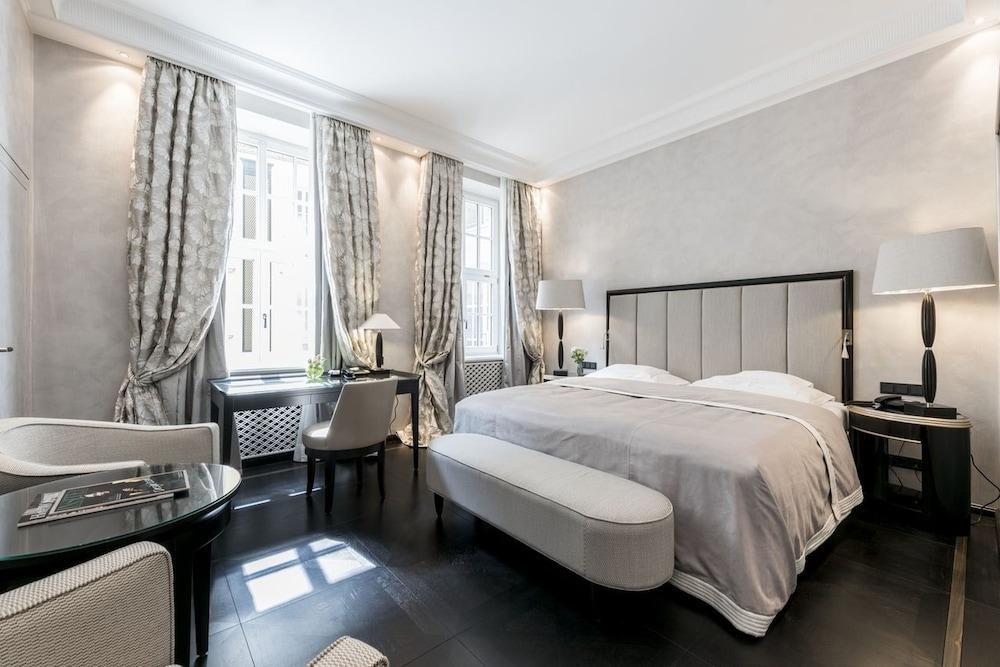 Bayerischer Hof photo 1