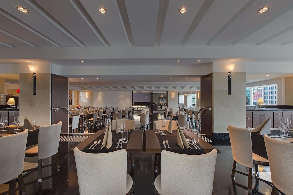 SWISSOTEL photo 3