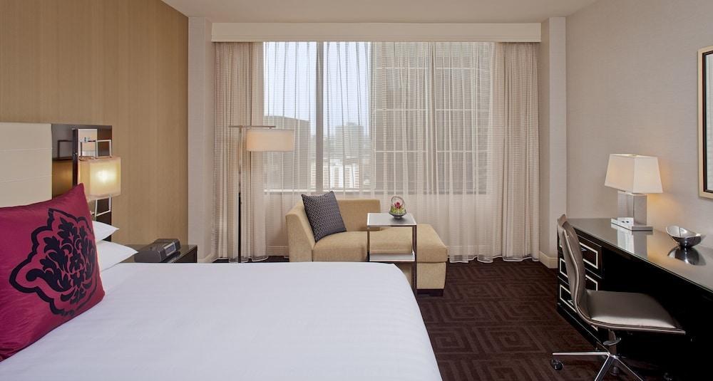 HYATT REGENCY NEW ORLEANS photo 3