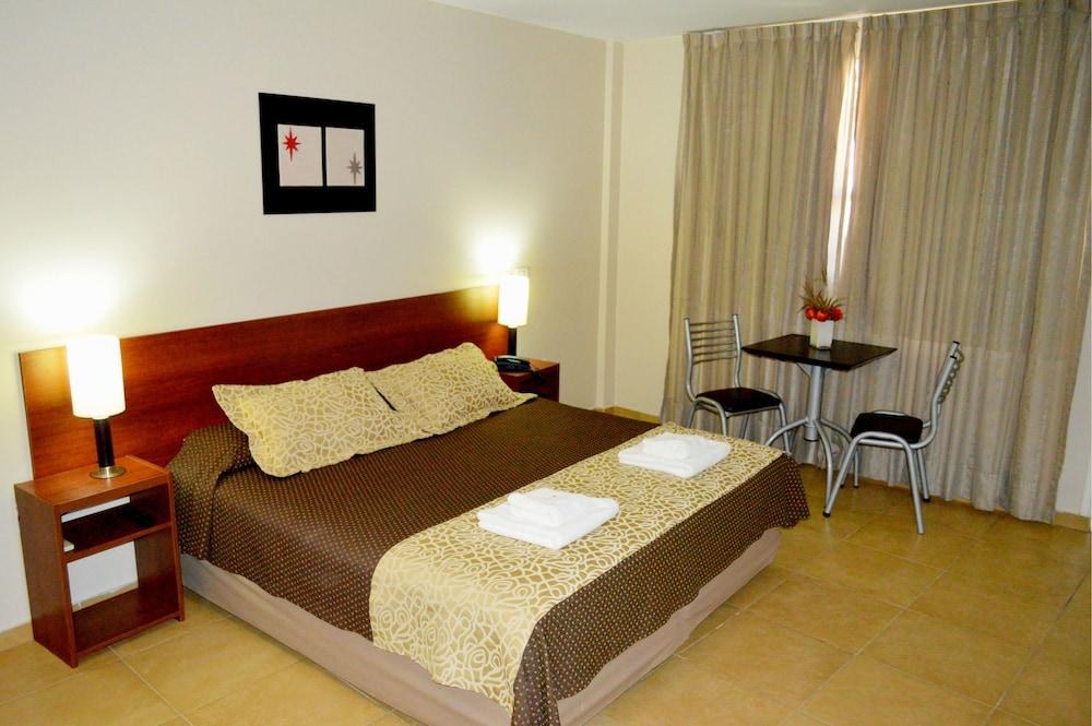 SOLTIGUA APARTHOTEL MENDOZA photo 2