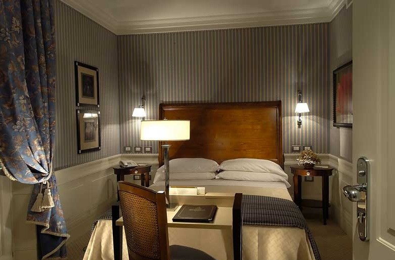 HOTEL STENDHAL photo 4