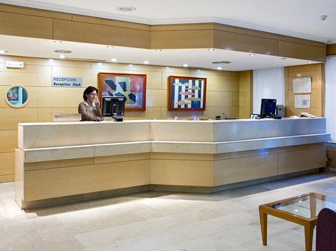 ISTAY BY NH ZARAGOZA SPORT HOTEL photo 1