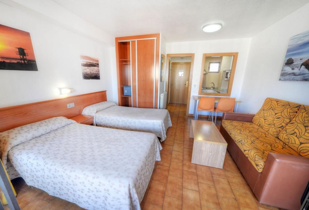 Aparthotel BCL Levante Club photo 1