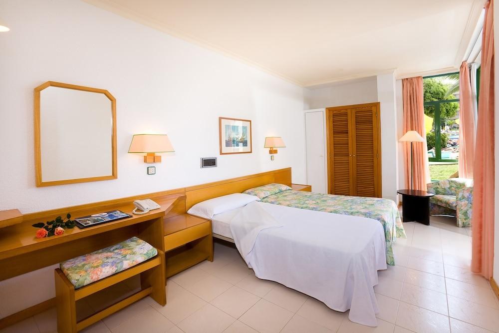 Hovima Suites Costa Adeje photo 3