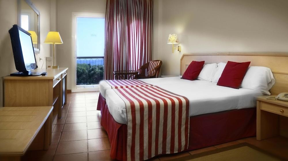 Luna Club Hotel Yoga & Spa photo 2