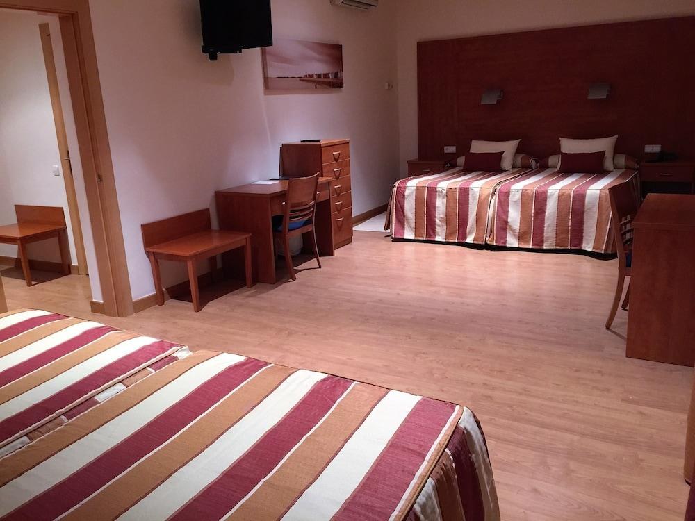 HORITZO HOTEL photo 1