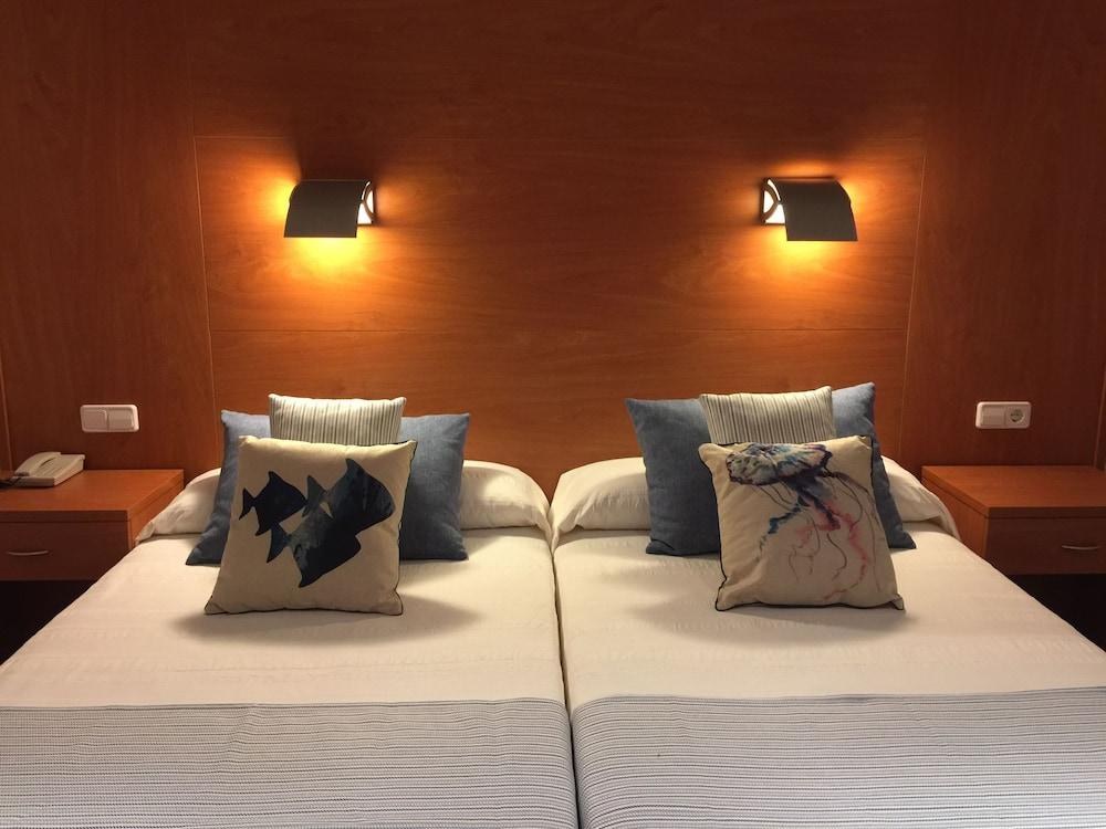HORITZO HOTEL photo 2