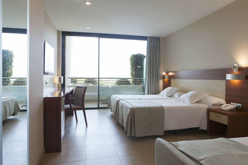 DELOIX AQUA CENTER HOTEL photo 4