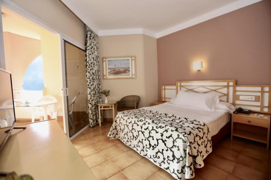 HOTEL PUERTO PALACE photo 2