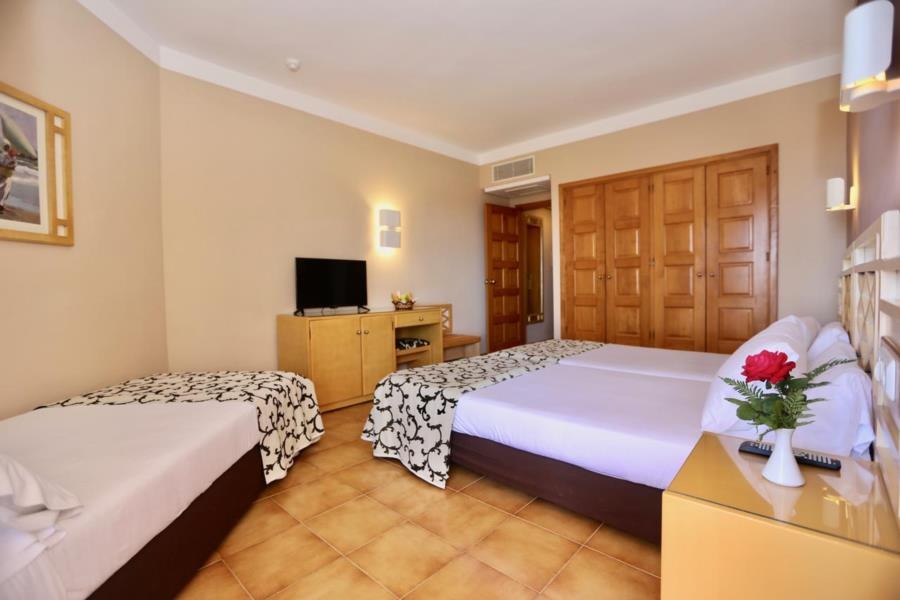 HOTEL PUERTO PALACE photo 4