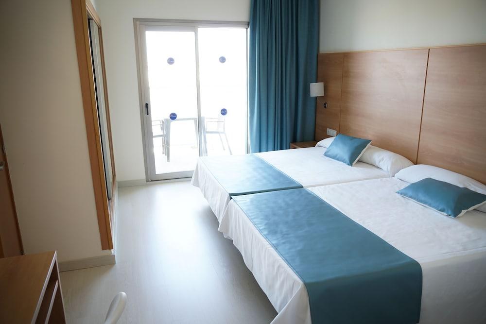 Hotel Ibersol Playa Dorada photo 2