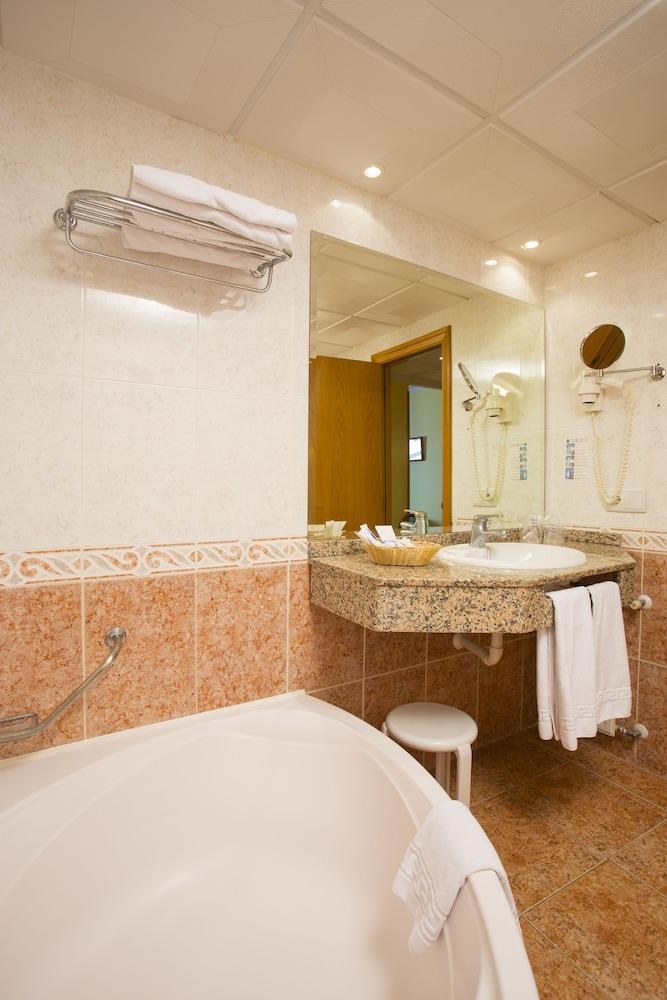 Hotel Benidorm East by Pierre & Vacances photo 3
