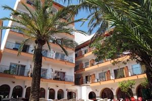 Hotel Comarruga Platja photo 1